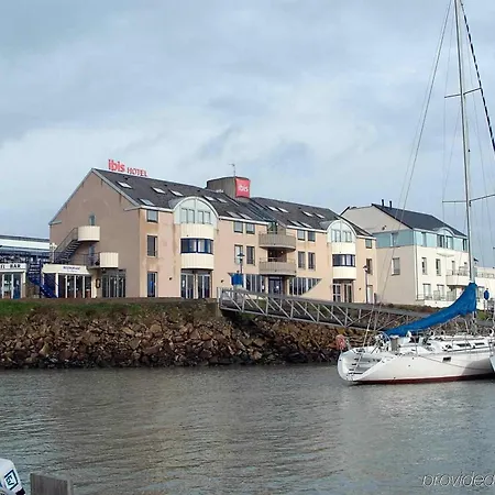 Ibis Port De Plaisance 3* Granville