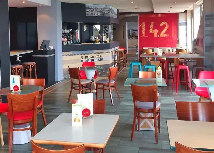 Hotel Ibis Port De Plaisance