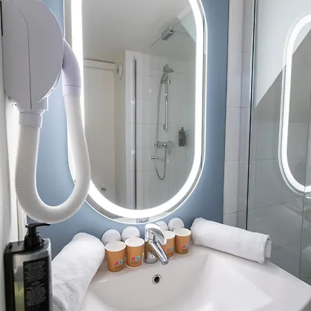 Ibis Port De Plaisance Hotel Granville
