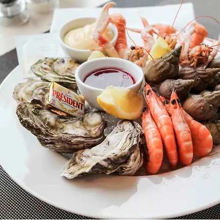 Ibis Port De Plaisance Granville