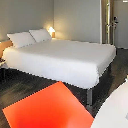 Ibis Port De Plaisance