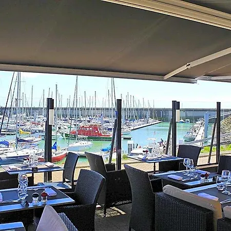 Hotel Ibis Port De Plaisance