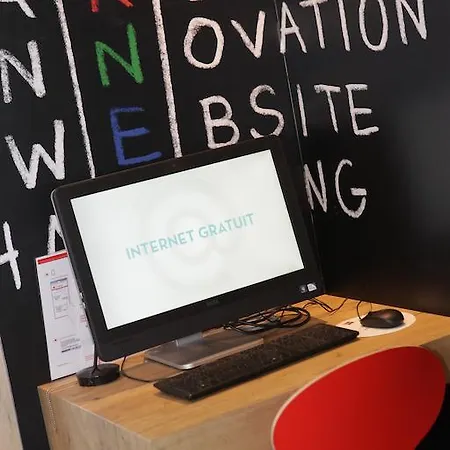 Hotel Ibis Port De Plaisance