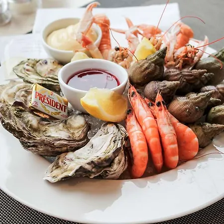 Hotel Ibis Port De Plaisance