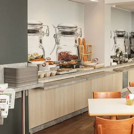 Ibis Port De Plaisance Granville