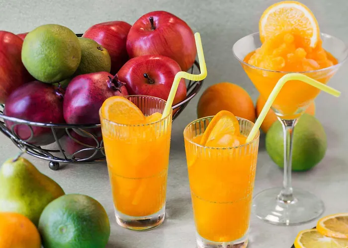 Ibis Port De Plaisance 3* Granville