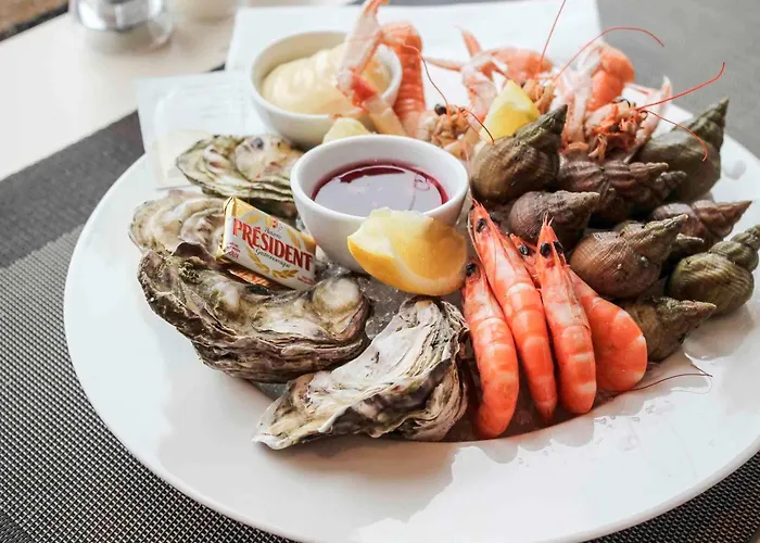 Ibis Port De Plaisance Granville