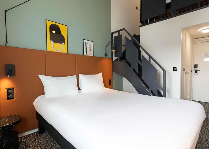 Ibis Port De Plaisance Hotell