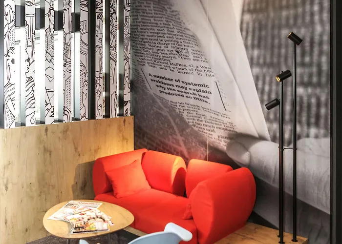 Ibis Port De Plaisance Otel 3*