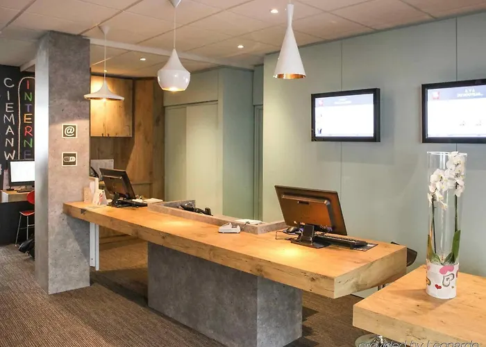 Ibis Port De Plaisance Granville