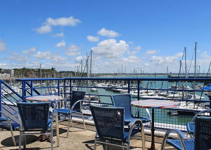 Ibis Port De Plaisance Granville