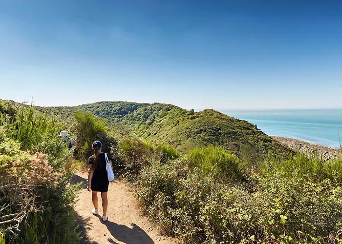 Ibis Port De Plaisance Granville