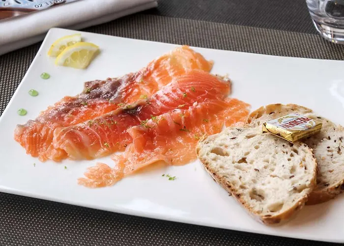 Ibis Port De Plaisance Hotell Granville