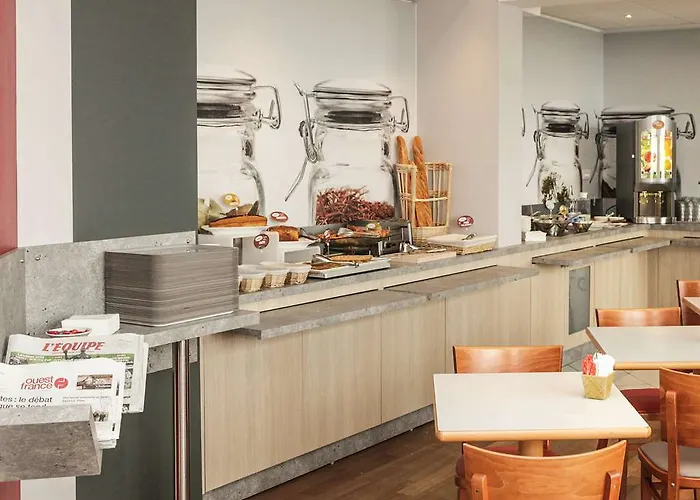 Ibis Port De Plaisance Granville